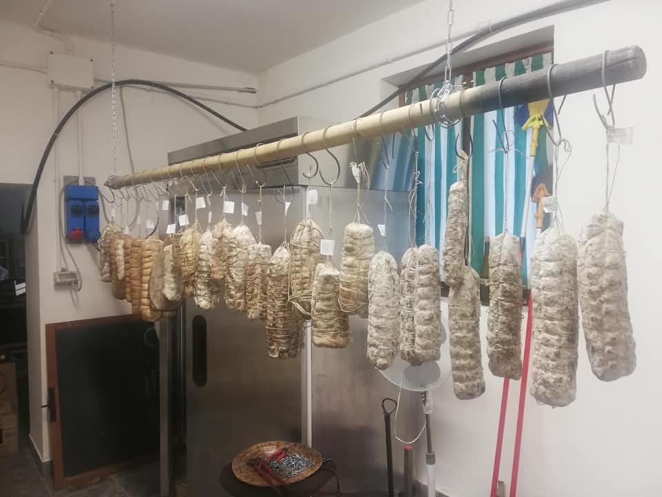Agriturismo Con Cucina Tipica Nuova Scardua 카브리아나 외부 사진